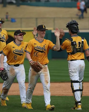 Iowa Hawkeyes Baseball Lincoln