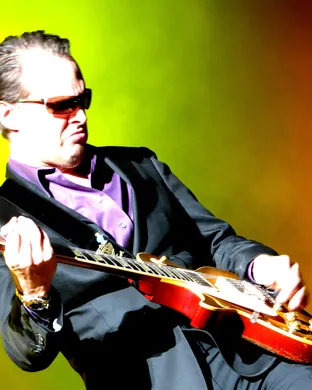 Joe Bonamassa Lincoln