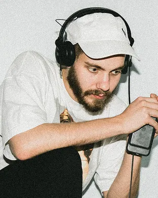 San Holo Lincoln